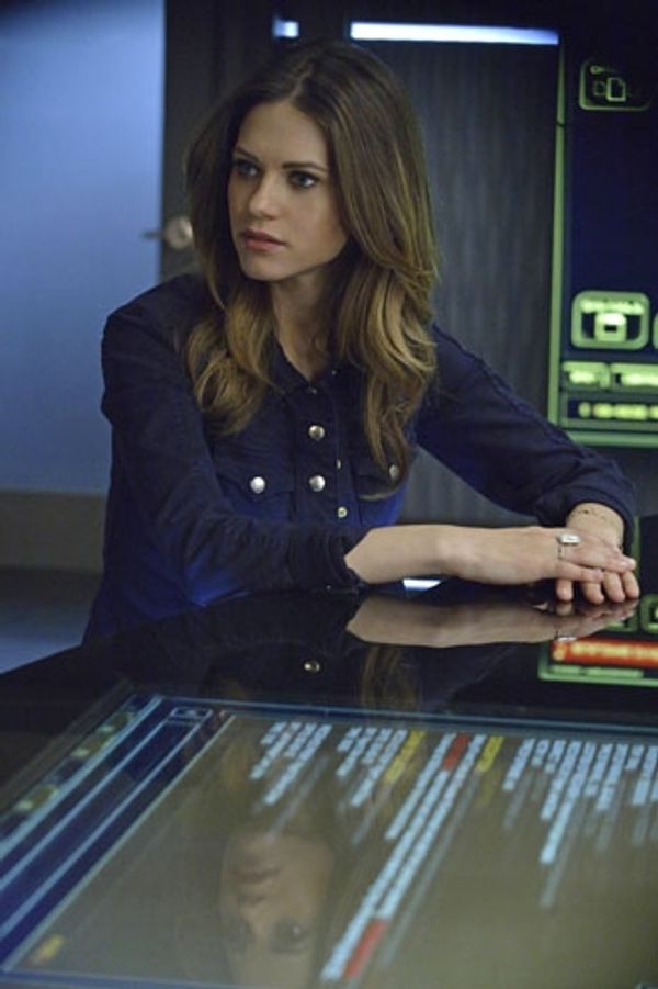Lyndsy Fonseca Photo