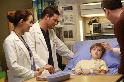 CAMILLA LUDDINGTON, JUSTIN CHAMBERS, WILLIAM JENNINGS Photo