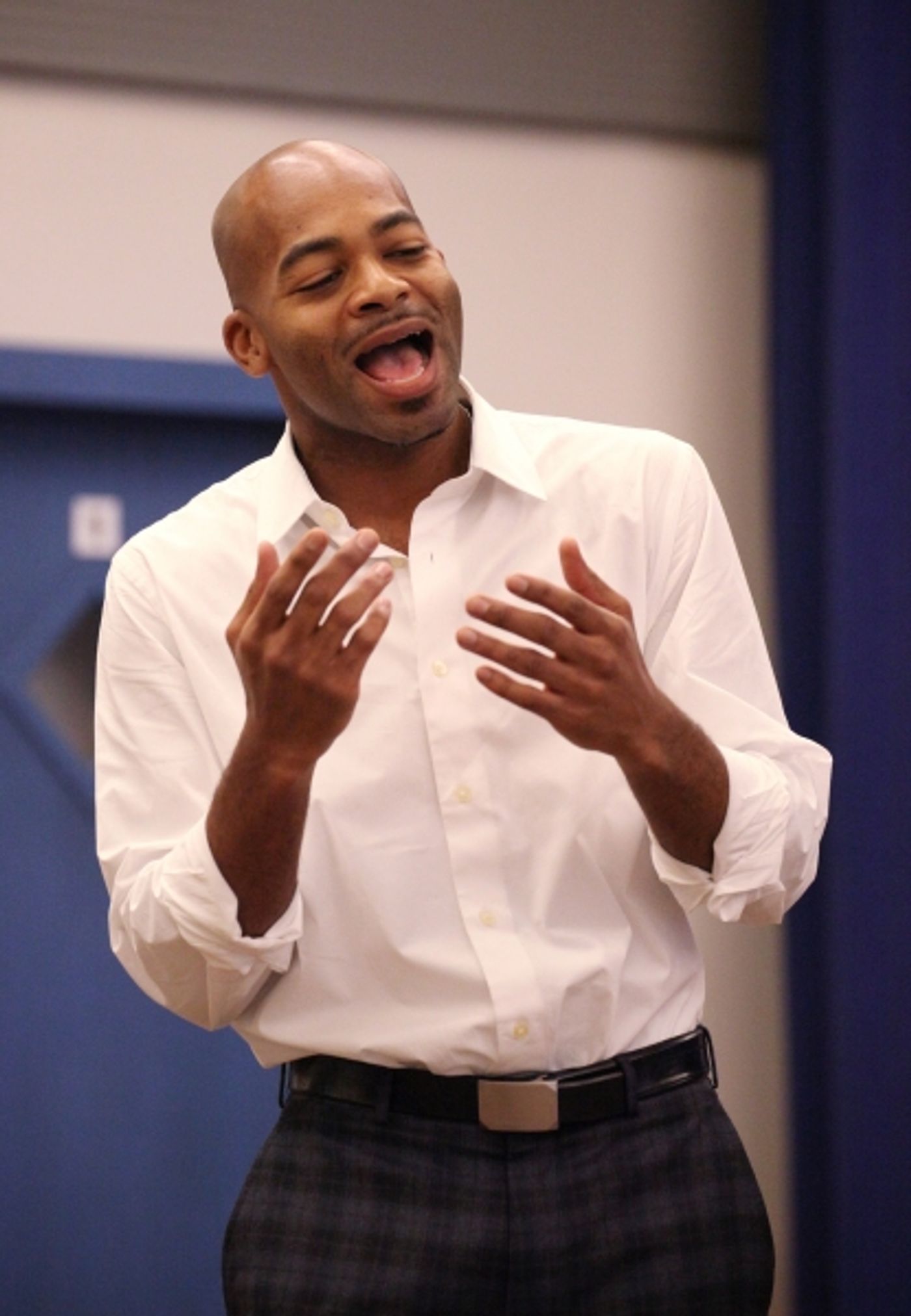 Photo Coverage: MOTOWN Cast Gives Performance Preview!  Image