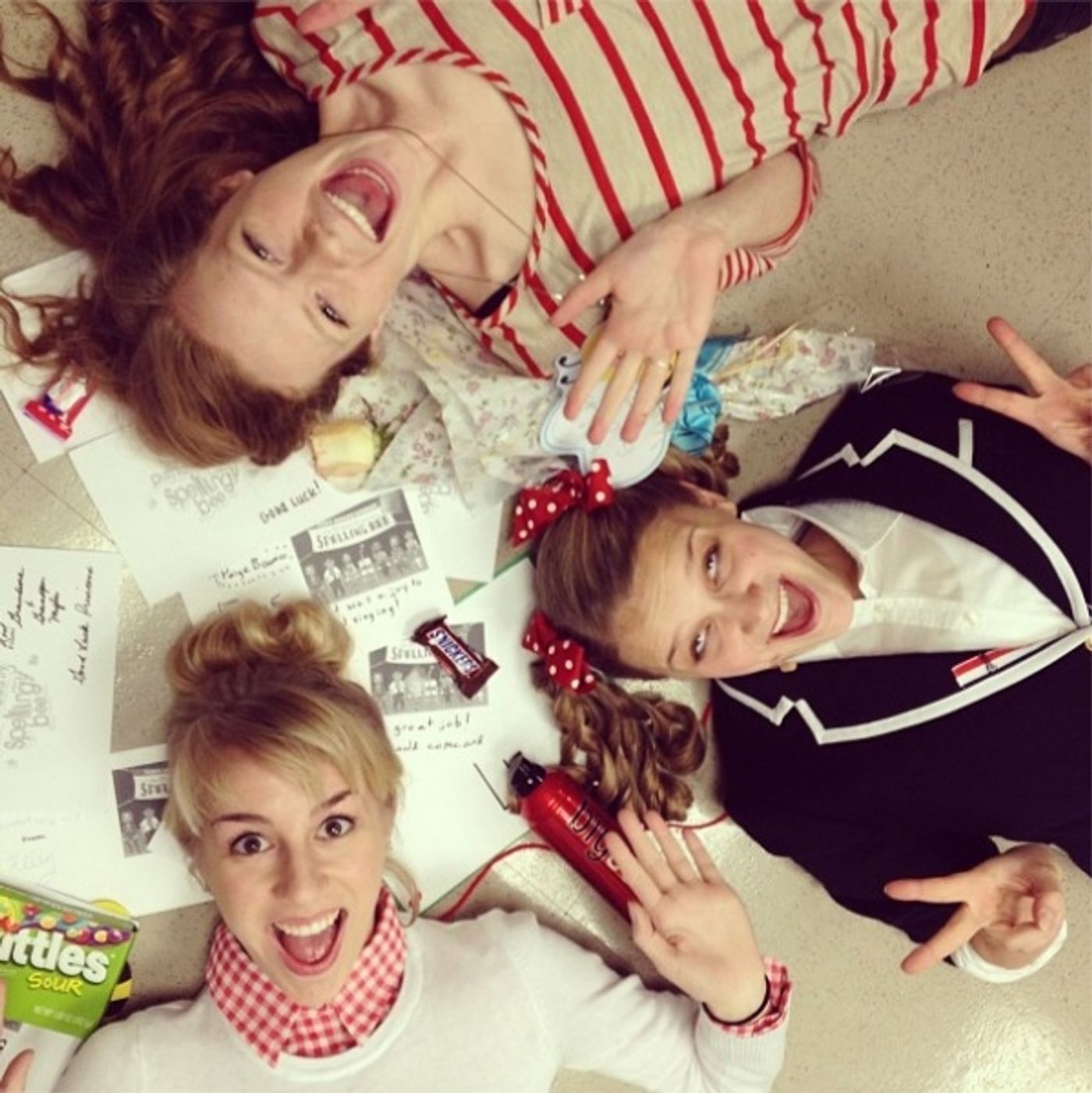 Photo Flash: Saturday Intermission Pics, Feb 9 - Broadway Snowman, ANNIE's Entourage, HAIR Does MOTOWN and More! Photo Flash: Saturday Intermission Pics, Feb 9 - Broadway Snowman, ANNIE's Entourage, HAIR Does MOTOWN and More! Image