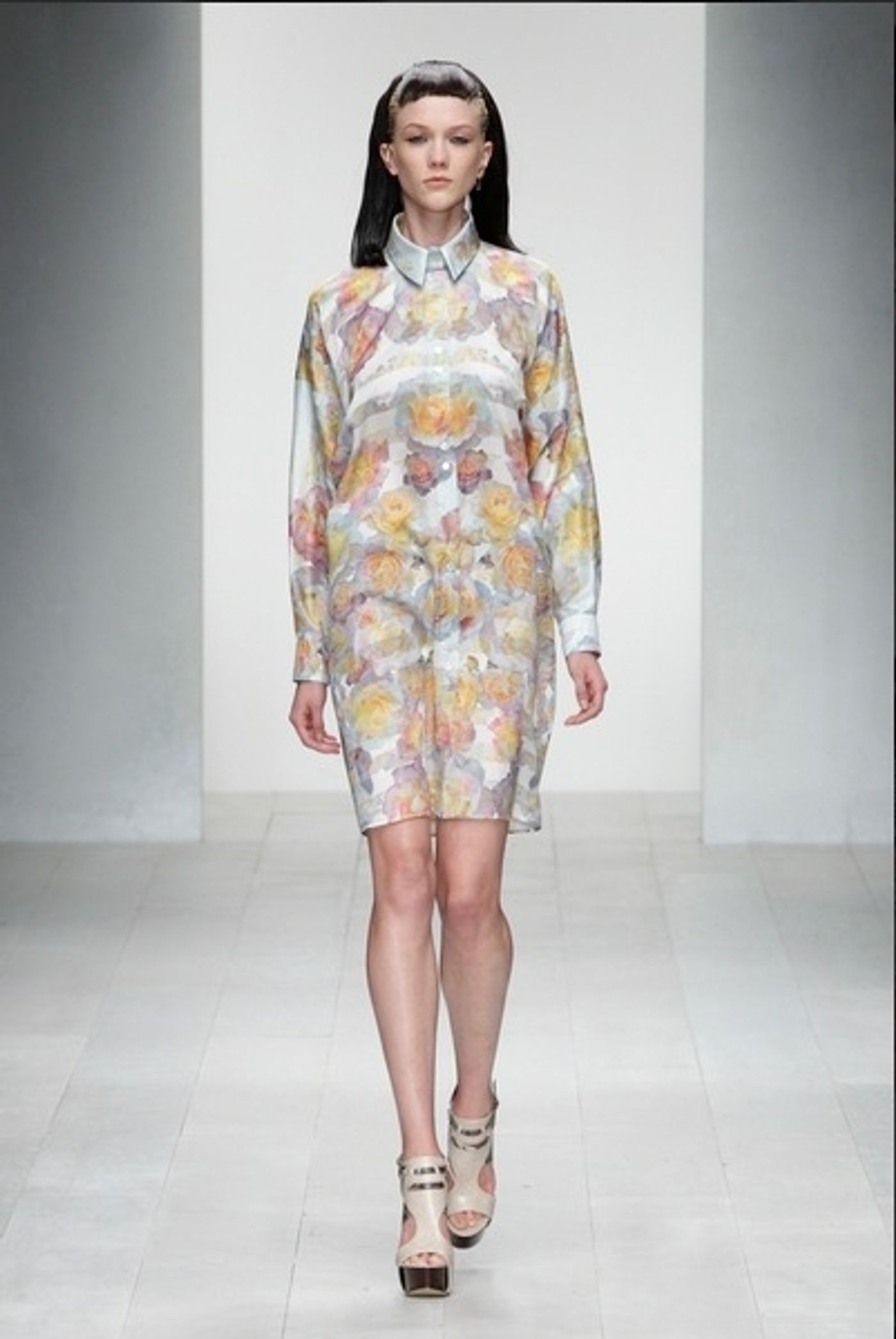 Photo Coverage: Aminaka Wilmont S/S 2013 Collection Preview  Image