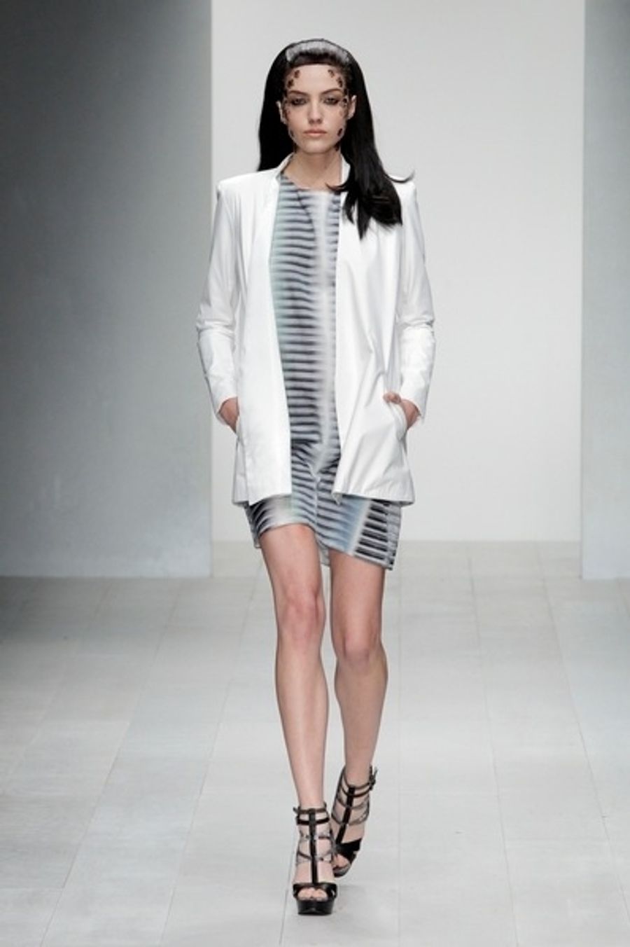 Photo Coverage: Aminaka Wilmont S/S 2013 Collection Preview Image