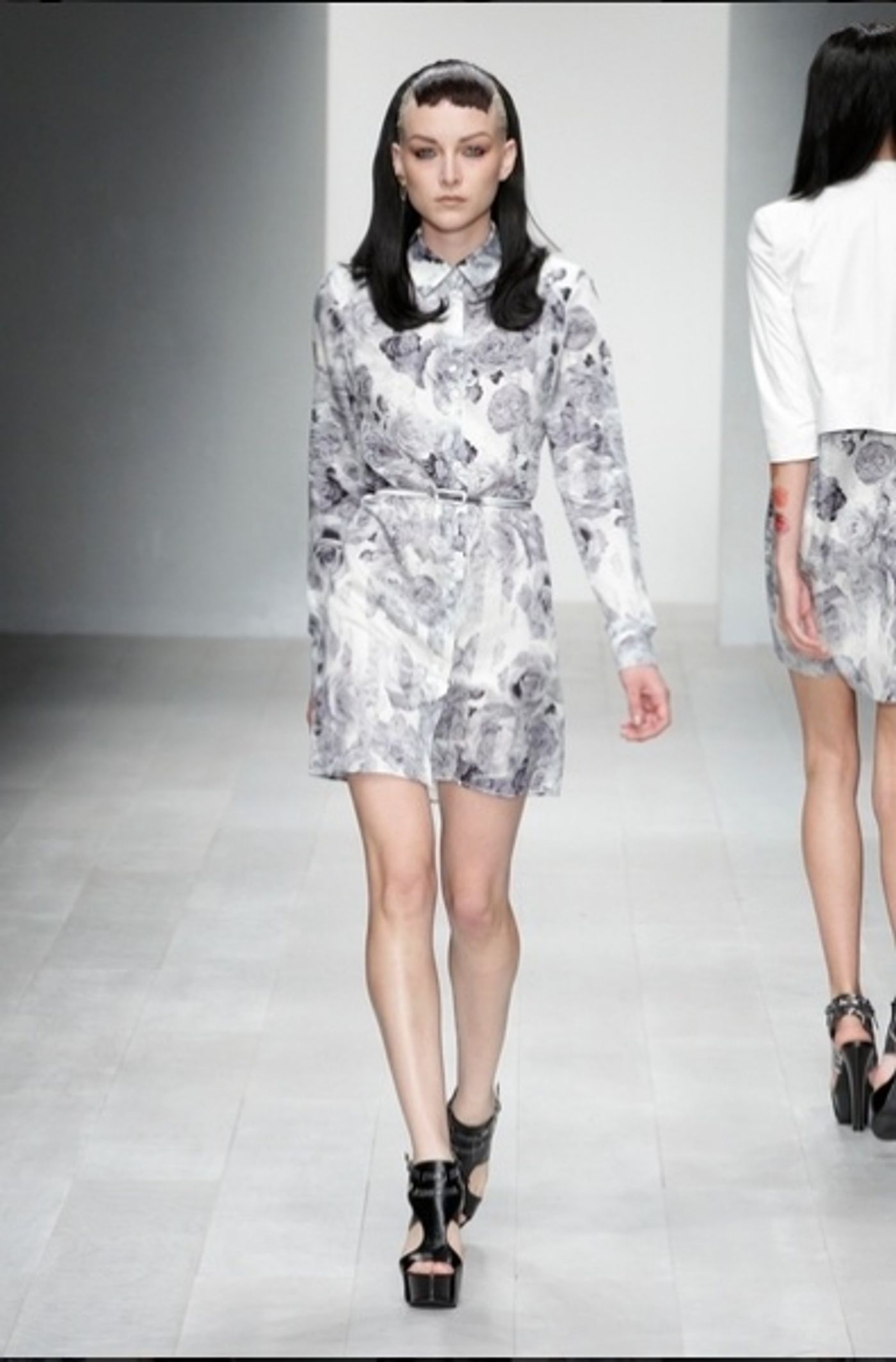 Photo Coverage: Aminaka Wilmont S/S 2013 Collection Preview  Image