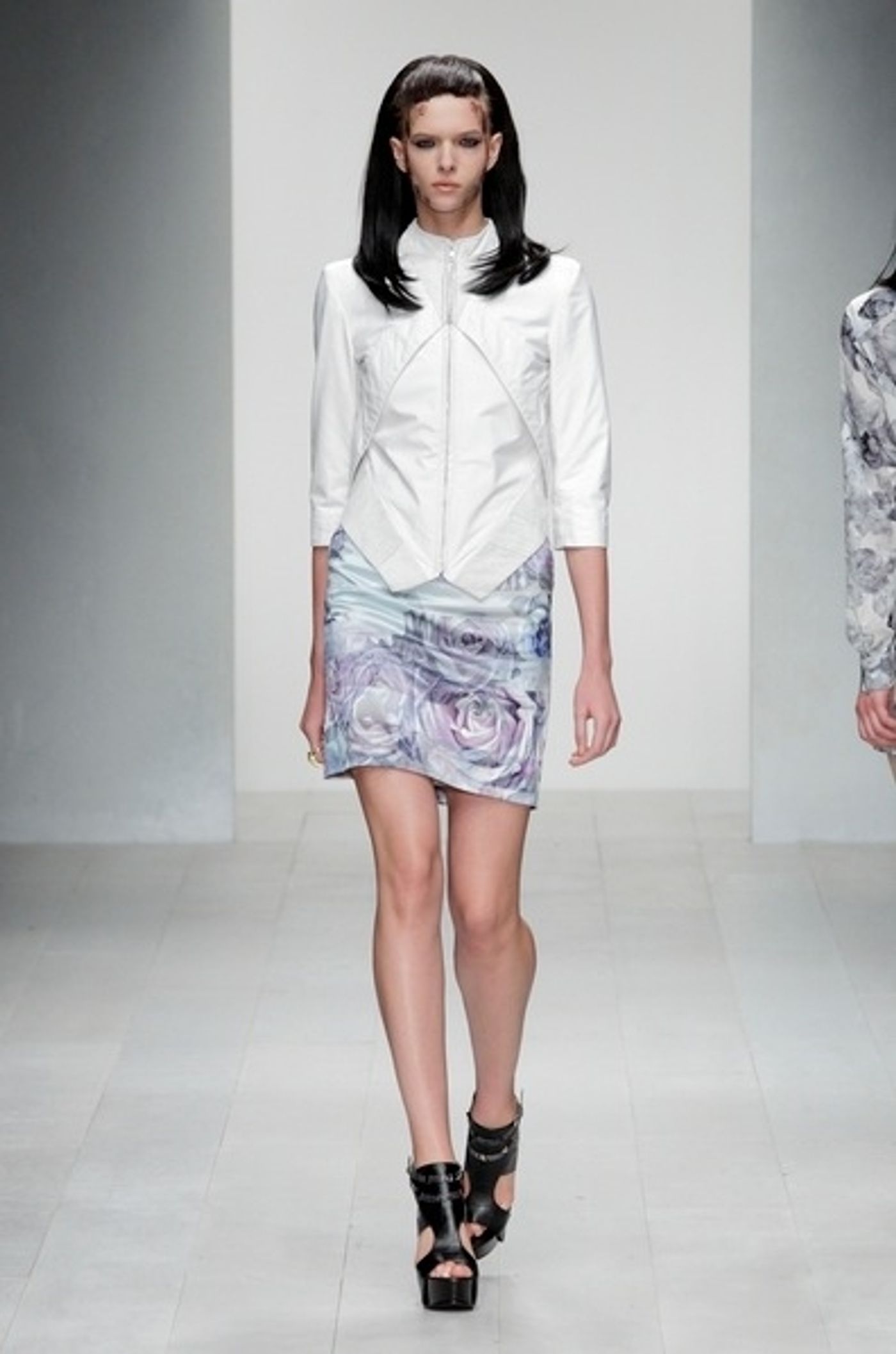 Photo Coverage: Aminaka Wilmont S/S 2013 Collection Preview  Image