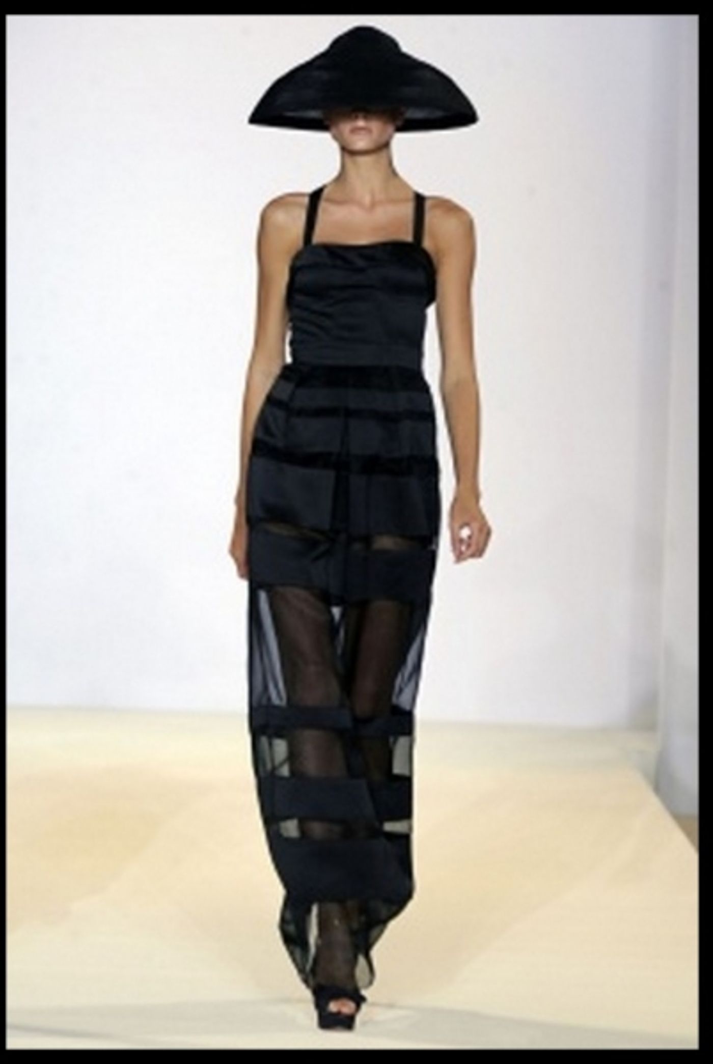 Photo Coverage: Temperley London S/S 2013 Collection Preview  Image