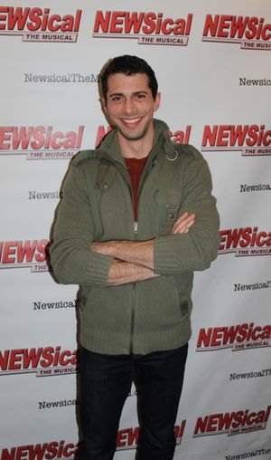 Jonathan Lovitz Photo