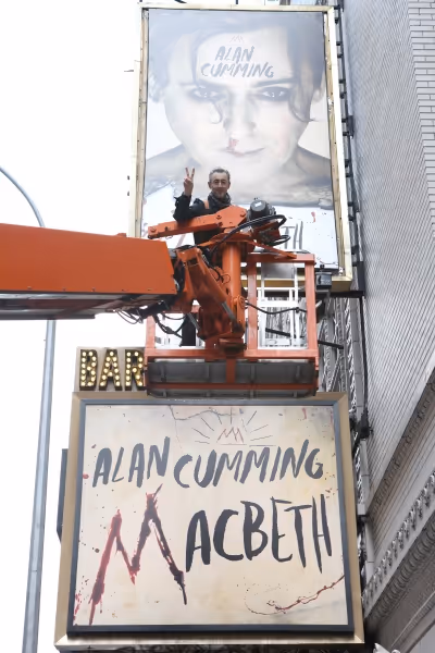 Alan Cumming Photo