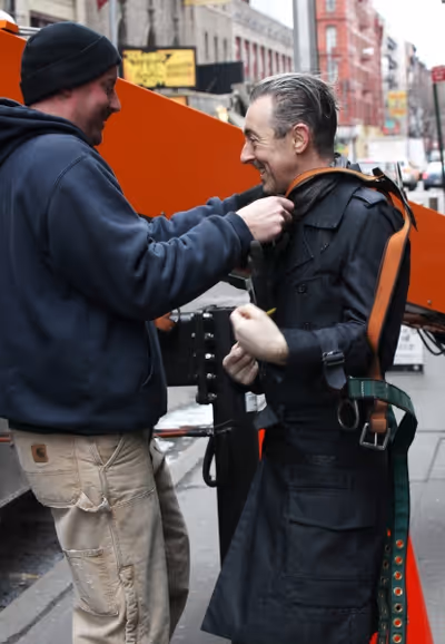 Alan Cumming gearing up Photo