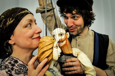 Deborah Beshaw as Hela, Christopher Scheer as Piotr, Marionettes by Jakub "Kuba" Krej Photo