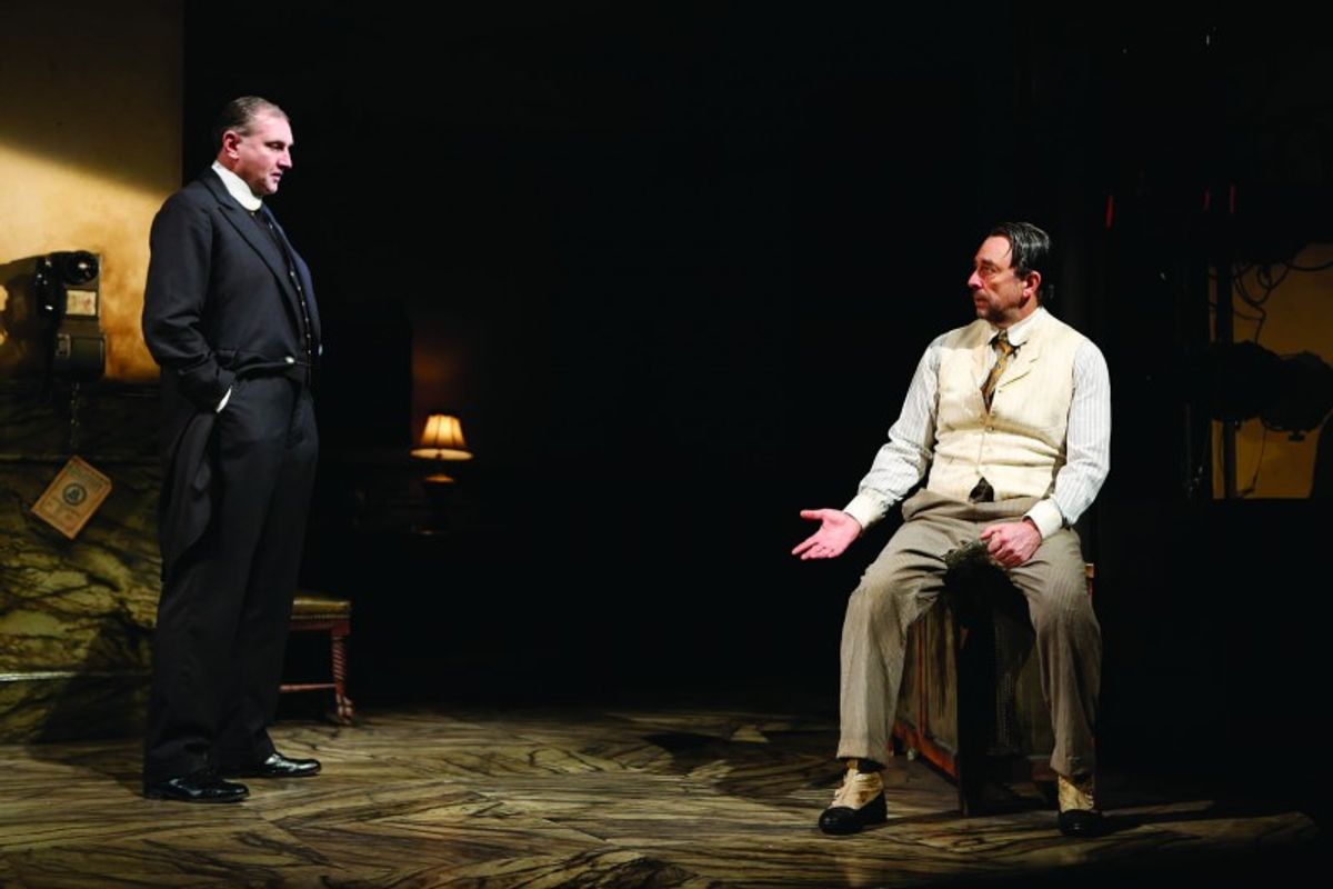  Richard Schiff as Erie Smith and Randall Newsome as Night Clerk at 