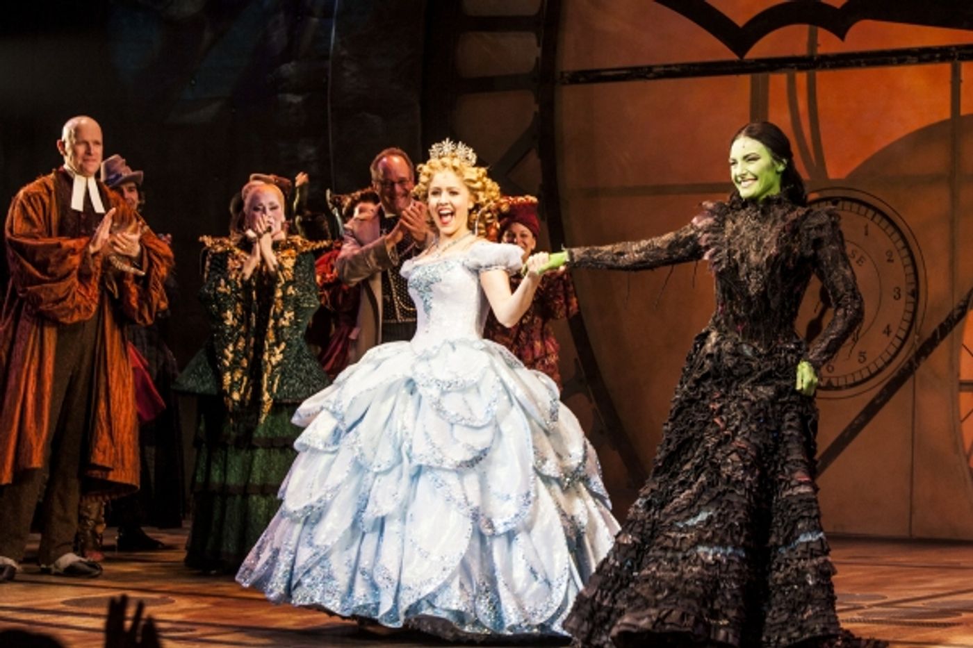 Photo Coverage: Willemijn Verkaik Takes First Bow as WICKED's 'Elphaba'  Image