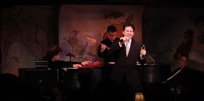 John Lloyd Young  Photo
