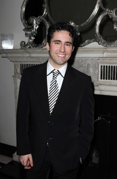 John Lloyd Young  Photo