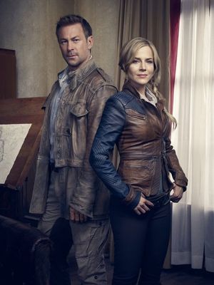 Grant Bowler, Julie Benz @ BroadwayWorld Grant Bowler, Julie Benz Photo