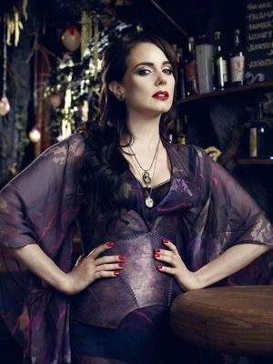 Mia Kirshner @ BroadwayWorld Mia Kirshner Photo