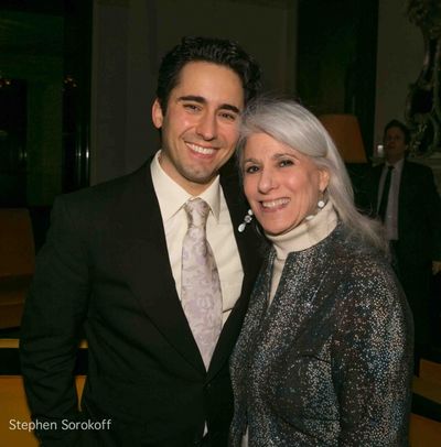 JOHN LLOYD YOUNG & JAMIE deRoy Photo