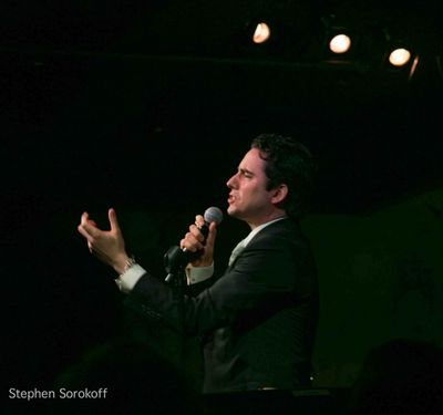 JOHN LLOYD YOUNG Photo