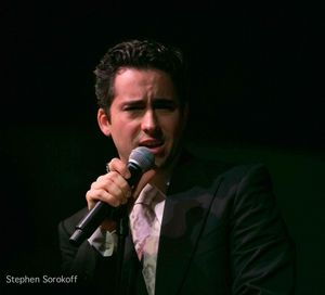 JOHN LLOYD YOUNG Photo