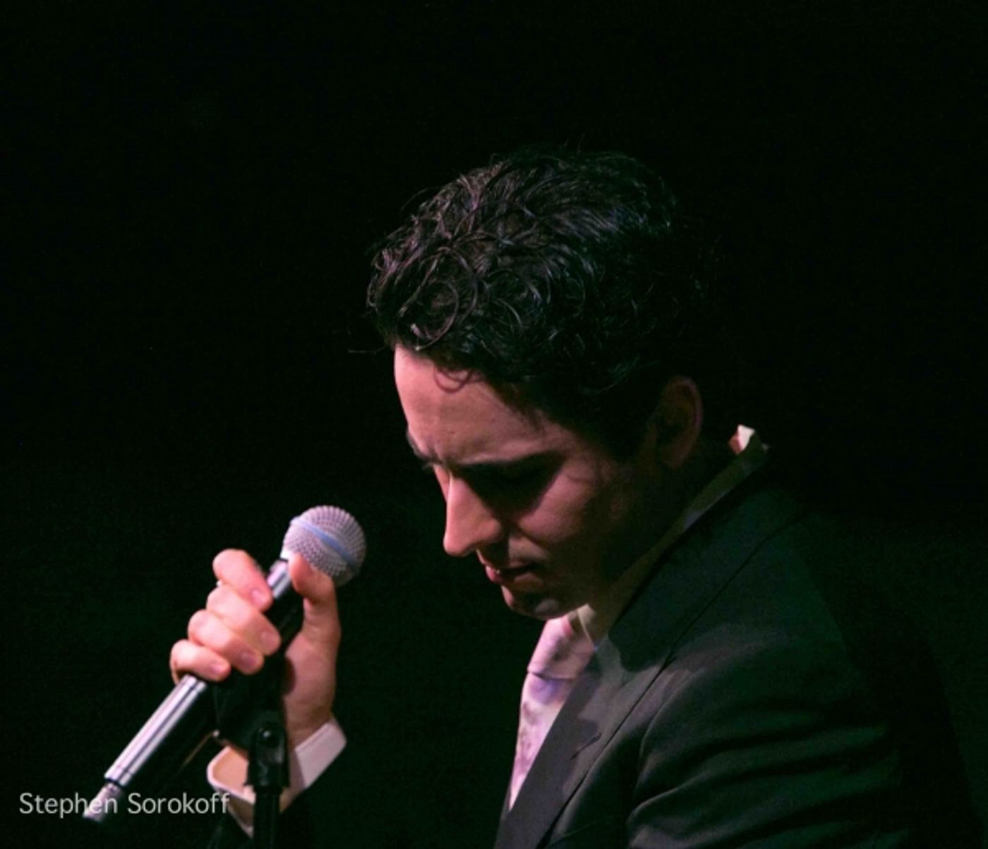 Photo Coverage: John Lloyd Young Plays  Cafe Carlyle!  Image