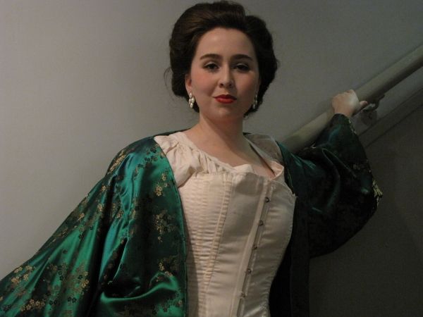 Meredith Davis as Desiree  Photo