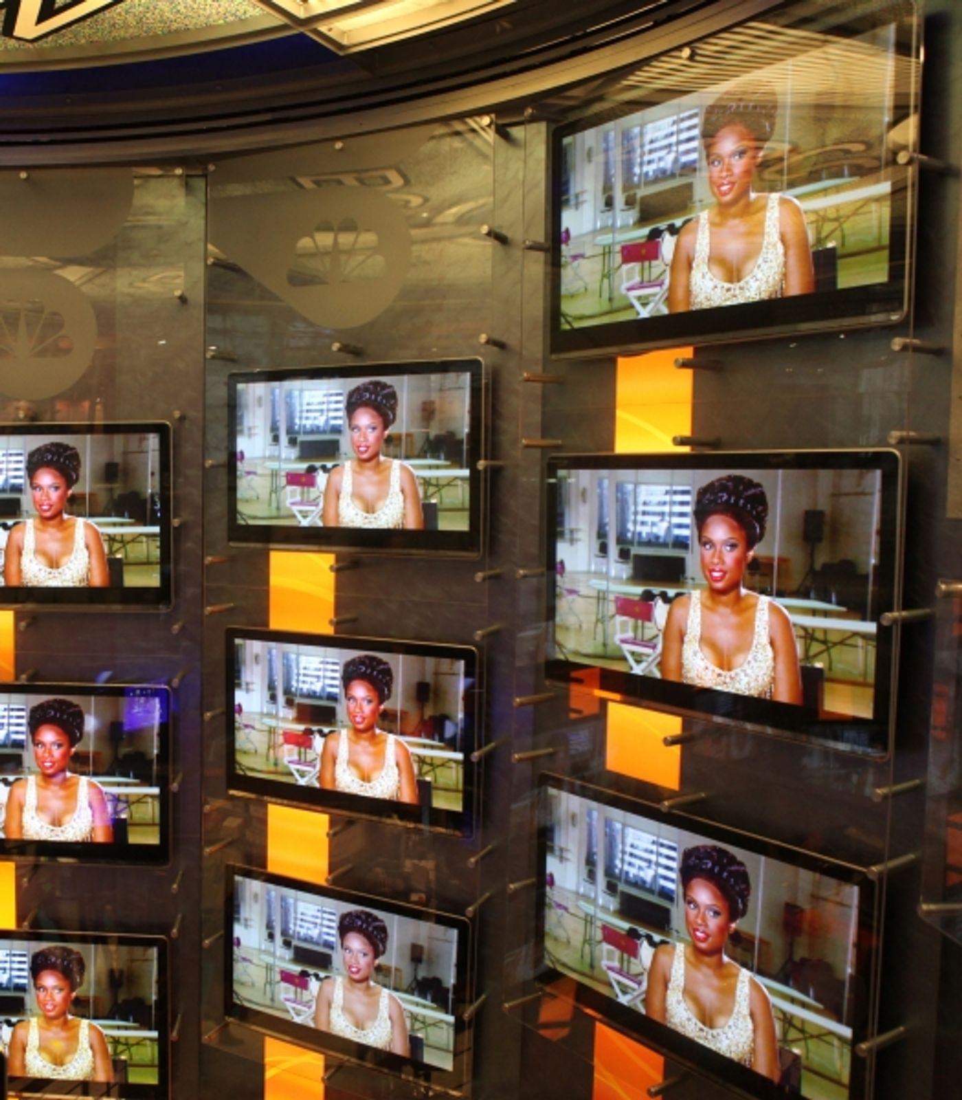 Photo Coverage: Megan Hilty, Marc Shaiman & Scott Wittman Sign 'Bombshell' Albums  Image