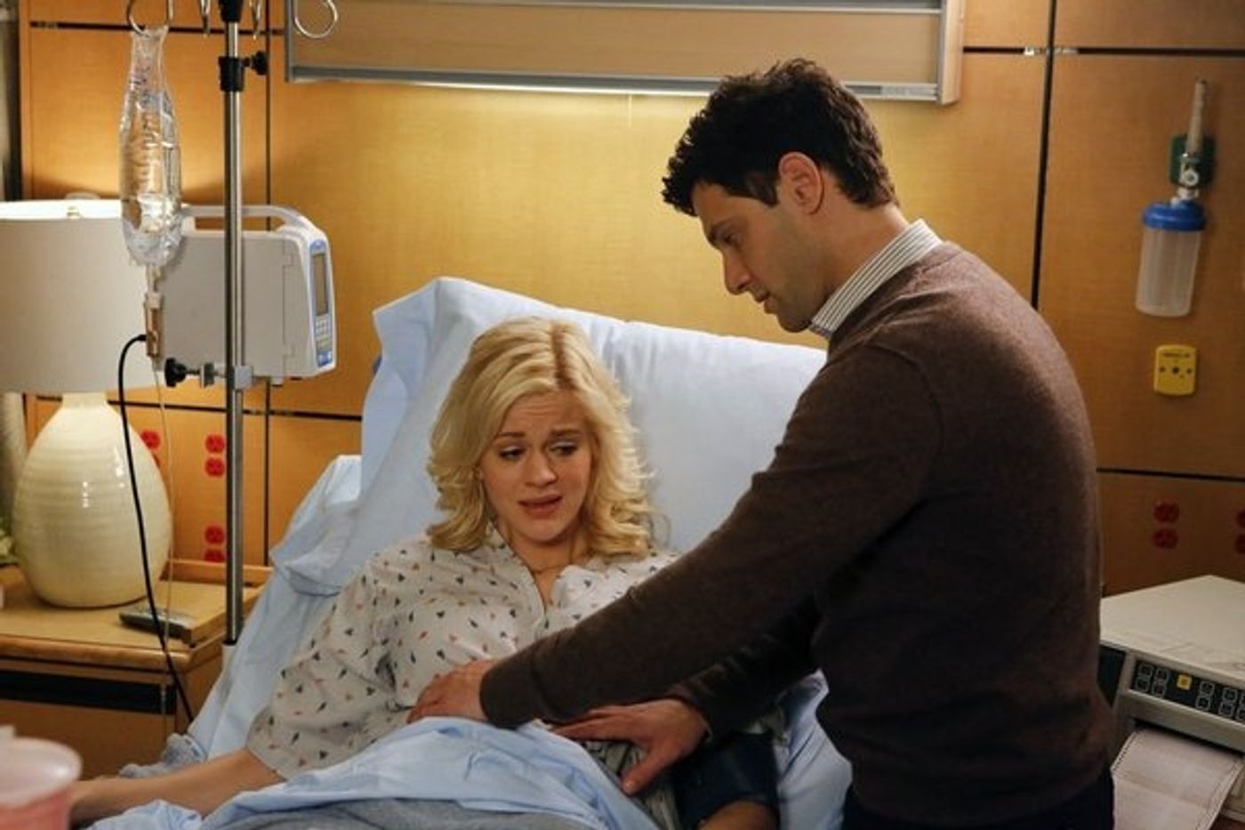 Photo Flash: First Look - 'Dog Children' Episode of NBC's THE NEW NORMAL  Image