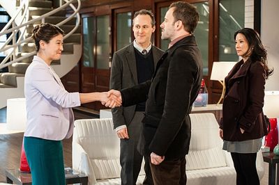 "Possibility Two"--  Sherlock (Jonny Lee Miller) tries to teach Joan (Lucy Liu) his d Photo