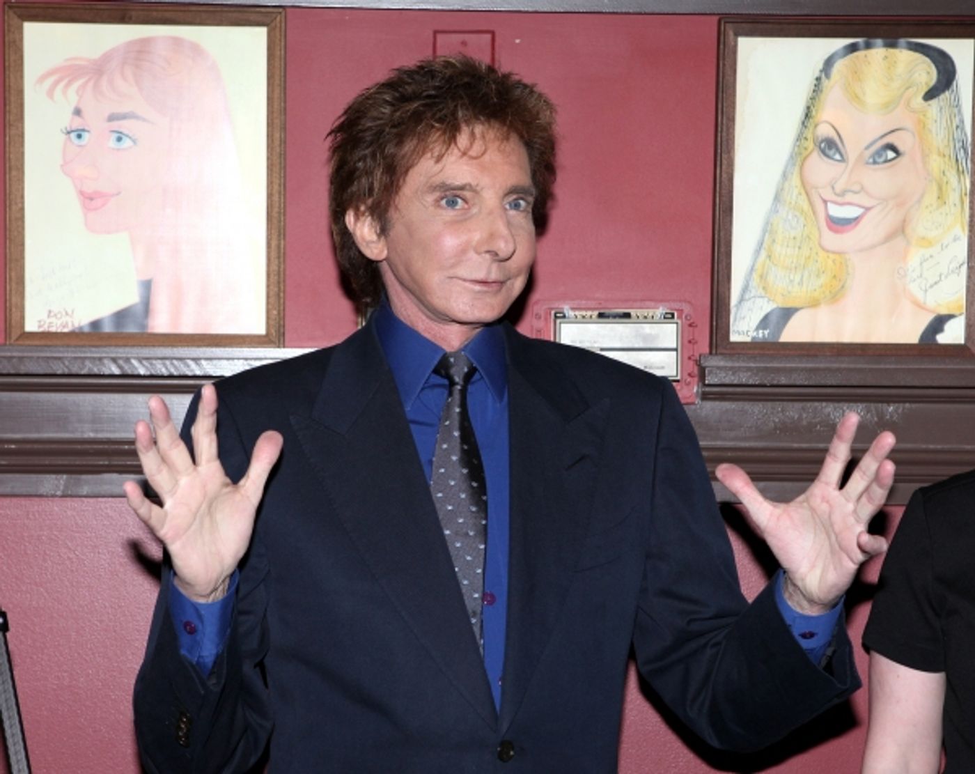 Photo Coverage: Barry Manilow Gets Sardi's Caricature!  Image