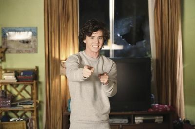 Charlie McDermott
 Photo