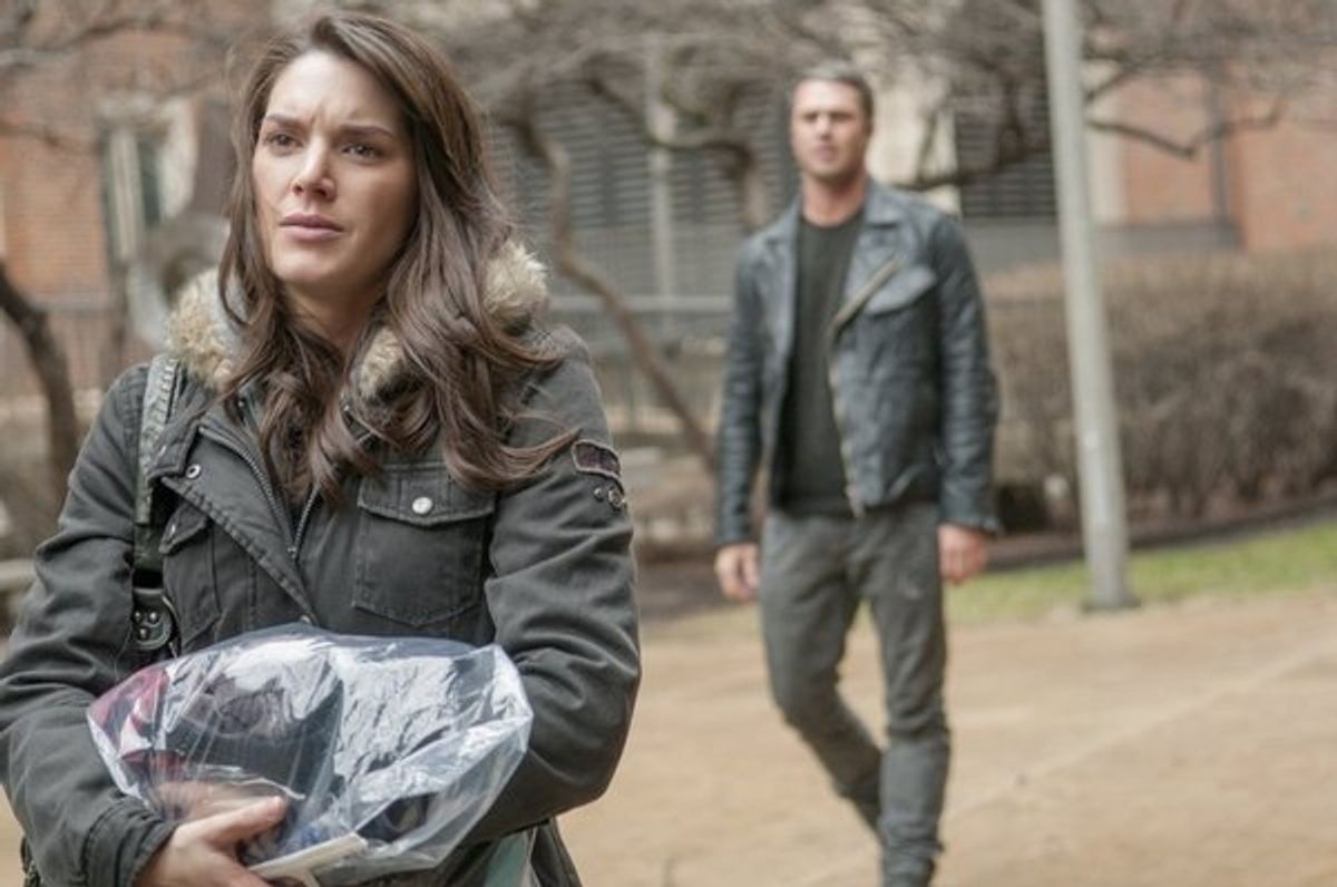 Kelli Barrett as Renee Whaley, Taylor Kinney as Kelly Severide at 