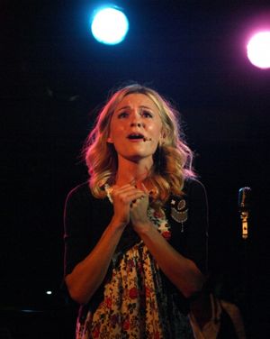 Lindsey Gort @ BroadwayWorld Lindsey Gort Photo