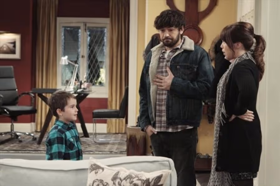 Photo Flash: LAST MAN STANDING's 'Breaking Curfew' Image