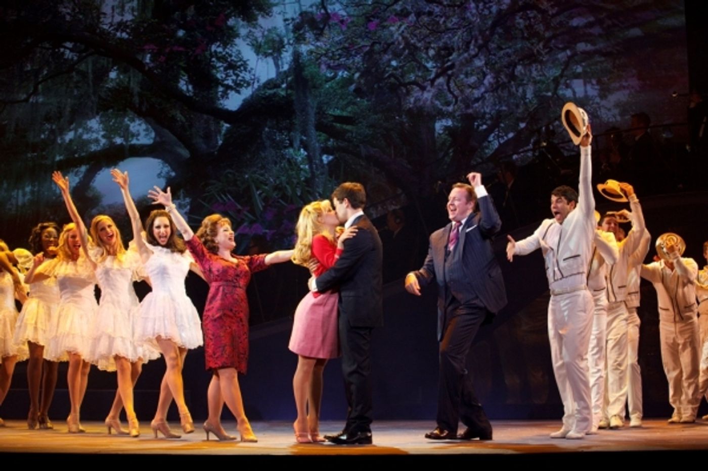 Photo Flash: First Look at CATCH ME IF YOU CAN National Tour, Coming to the Pantages, 3/12  Image