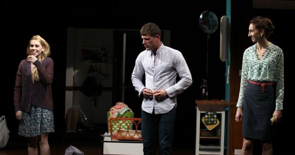 Zosia Mamet & Matt Lauria & Lauren Culpepper  Photo