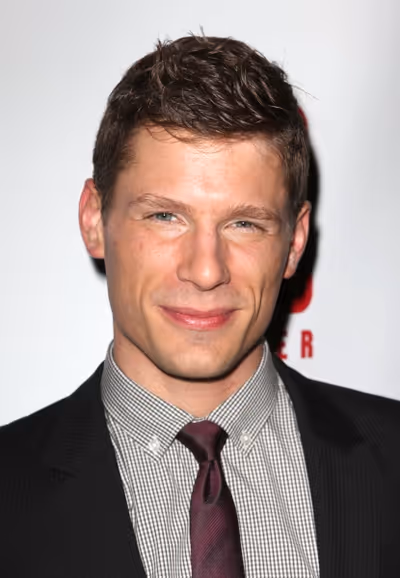 Matt Lauria  Photo