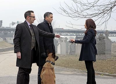 Michael Emerson, Jim Caviezel, Sarah Shahi
 Photo