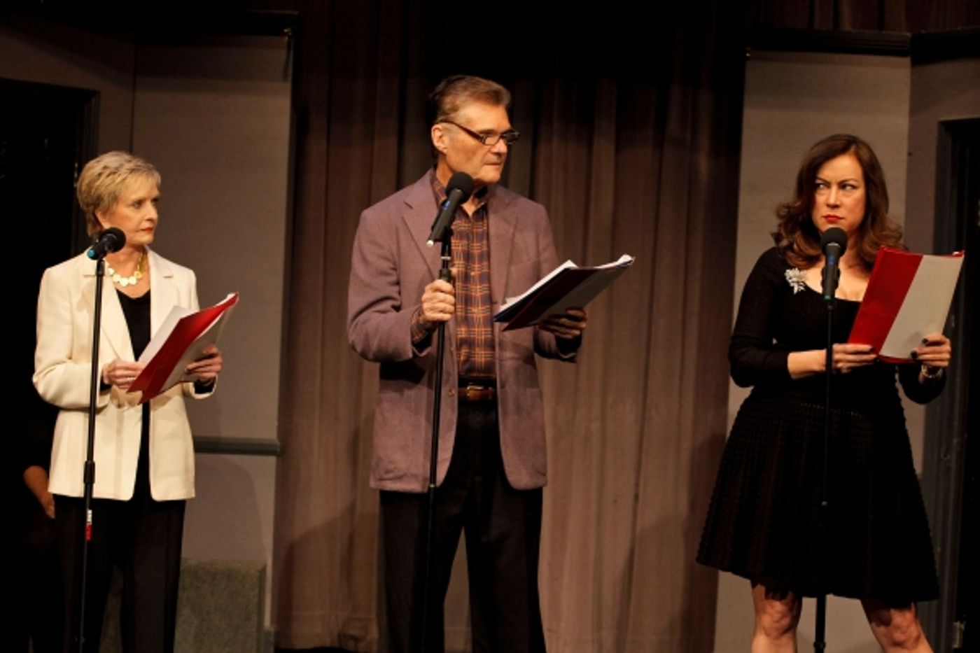 Photo Flash: Scott Adsit, Illeana Douglas and More in ACME Comedy Theatre's CELEBRITY AUTOBIOGRAPHY  Image