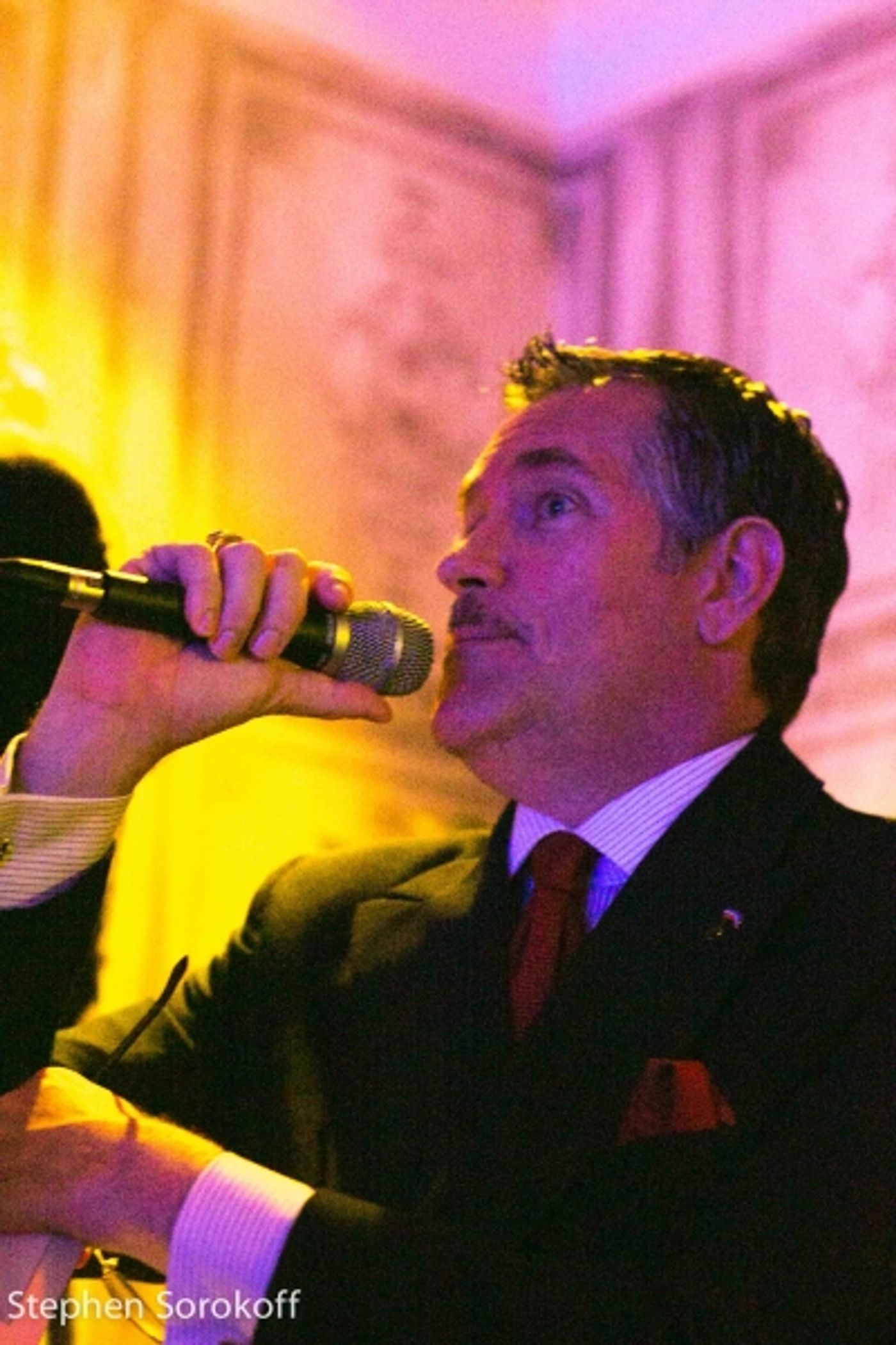 Photo Coverage: Nicolas King Plays Royal Room at Colony Hotel  Image