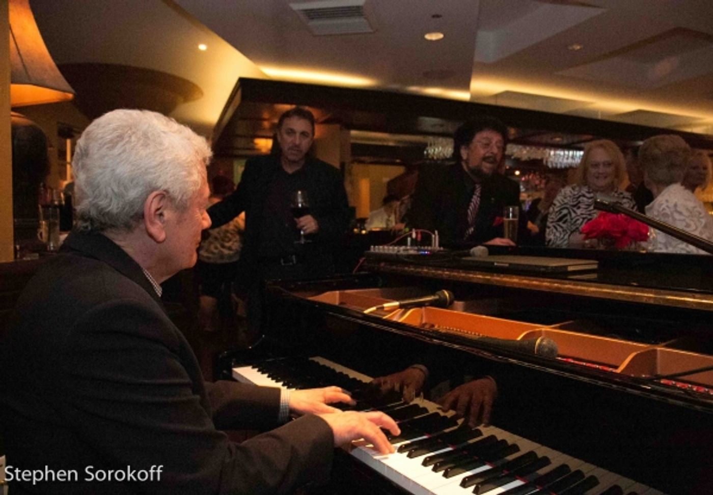 Photo Coverage: Nicolas King Plays Royal Room at Colony Hotel  Image