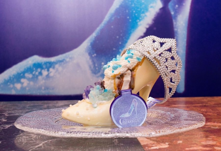 Photo Coverage: Marla Mindelle & Ann Harada Unveil CINDERELLA Glass Slipper Sundae Image