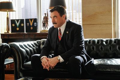 "Protest Too Much"--  Frank (Tom Selleck) considers getting romantically involved wit Photo