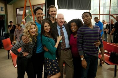 Gillian Jacobs, Danny Pudi, Alison Brie, Joel McHale, Malcolm McDowell, Yvette Nicole Photo