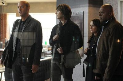 ANTHONY EDWARDS , SCOTT MICHAEL FOSTER, ADDISON TIMLIN, CHARLES DUTTON Photo