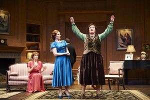 Molly McGinnis, Maggie Kettering, Laurie Birmingham @ BroadwayWorld Molly McGinnis, Maggie Kettering, Laurie Birmingham Photo