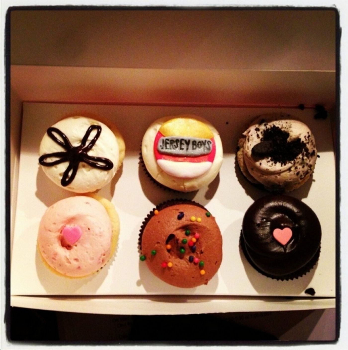 Photo Flash: Saturday Intermission Pics, Feb 23, Part 2 - LES MIS Tour Preps for the Oscars, HANDS ON A HARDBODY and More!  Image