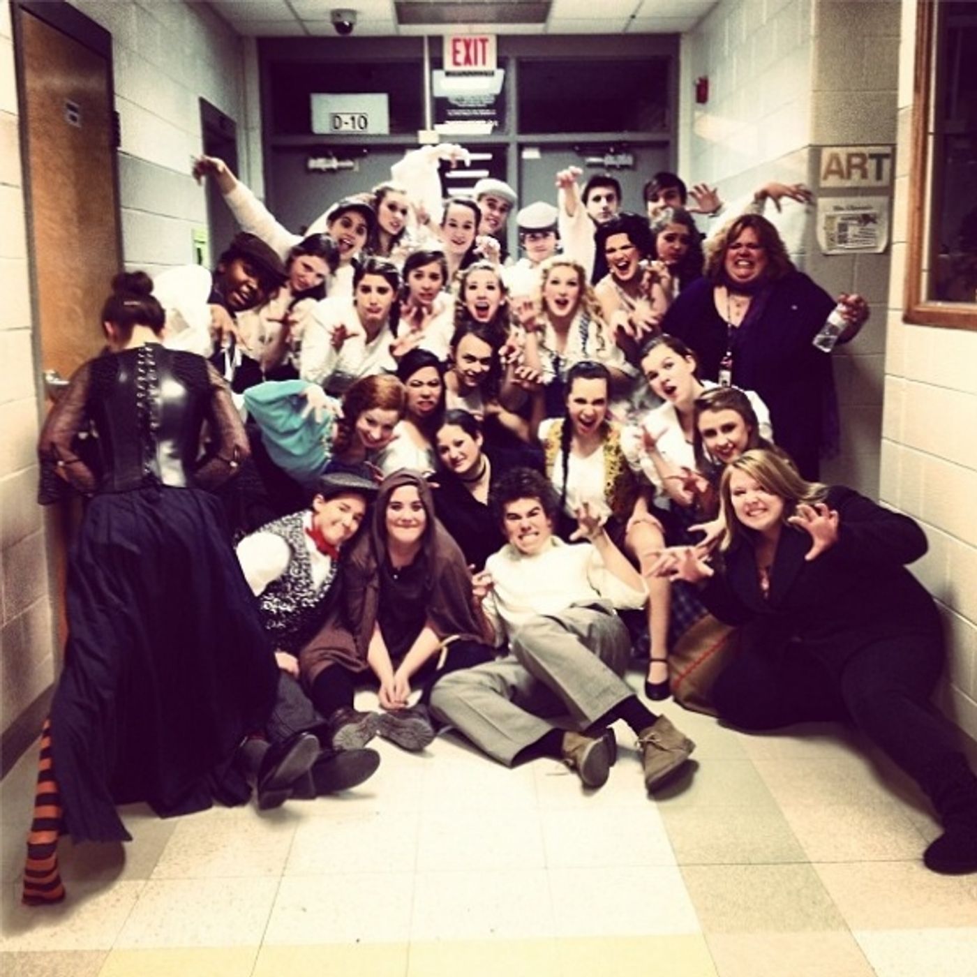 Photo Flash: Saturday Intermission Pics, Feb 23, Part 2 - LES MIS Tour Preps for the Oscars, HANDS ON A HARDBODY and More!  Image