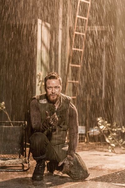 James McAvoy Photo