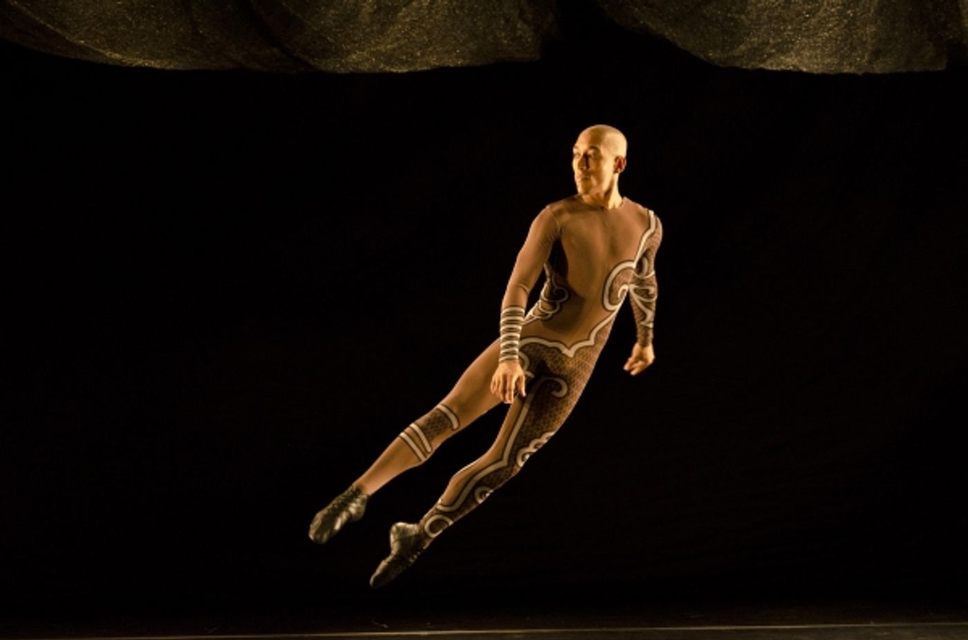 Photo Flash: First Look at GRUPO CORPO, Making Houston Debut, 3/14 Photo Flash: First Look at GRUPO CORPO, Making Houston Debut, 3/14 Image