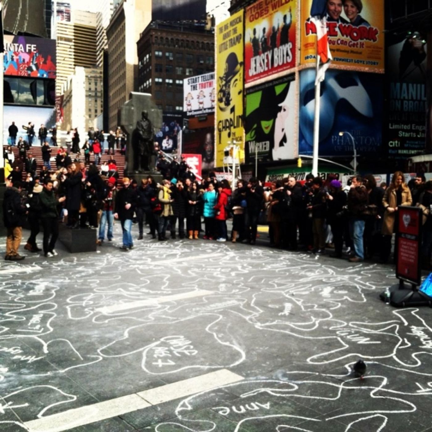 Photo Flash: ART = AMMO: Artists in Support of Gun Control Holds Flash Mob in Times Square Photo Flash: ART = AMMO: Artists in Support of Gun Control Holds Flash Mob in Times Square Image