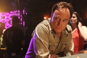 GO ON -- "Ring and a Miss" Episode 116 -- Pictured: Bradley Whitford as Hughie -- (Photo by: Byron Cohen/NBC) @ BroadwayWorld GO ON -- "Ring and a Miss" Episode 116 -- Pictured: Bradley Whitford as Hughie -- (Ph Photo